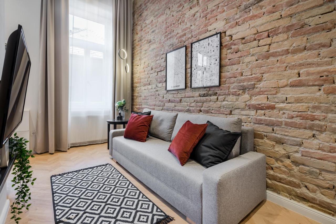 K33- Boutique Apartments, Best Location, By Bqa Budapest Bagian luar foto