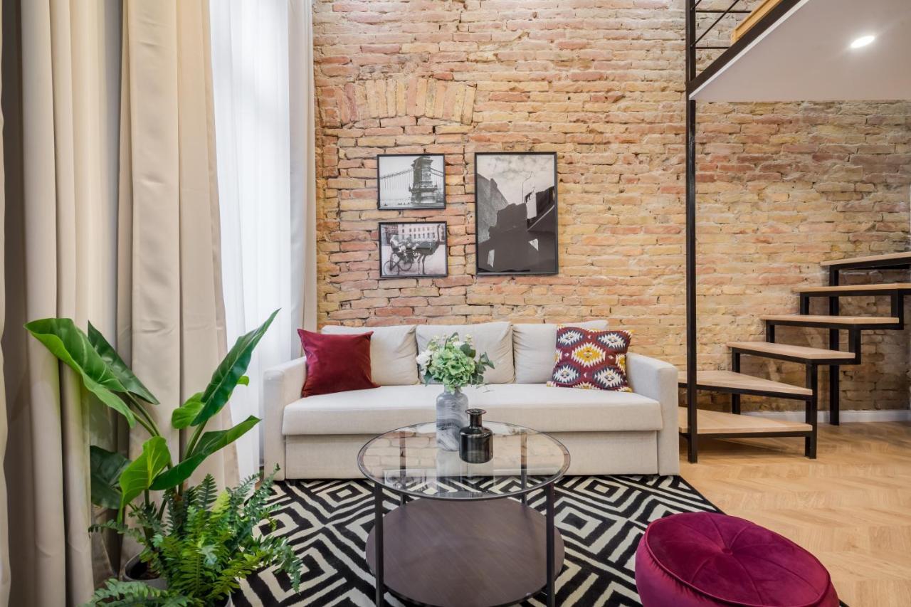 K33- Boutique Apartments, Best Location, By Bqa Budapest Bagian luar foto