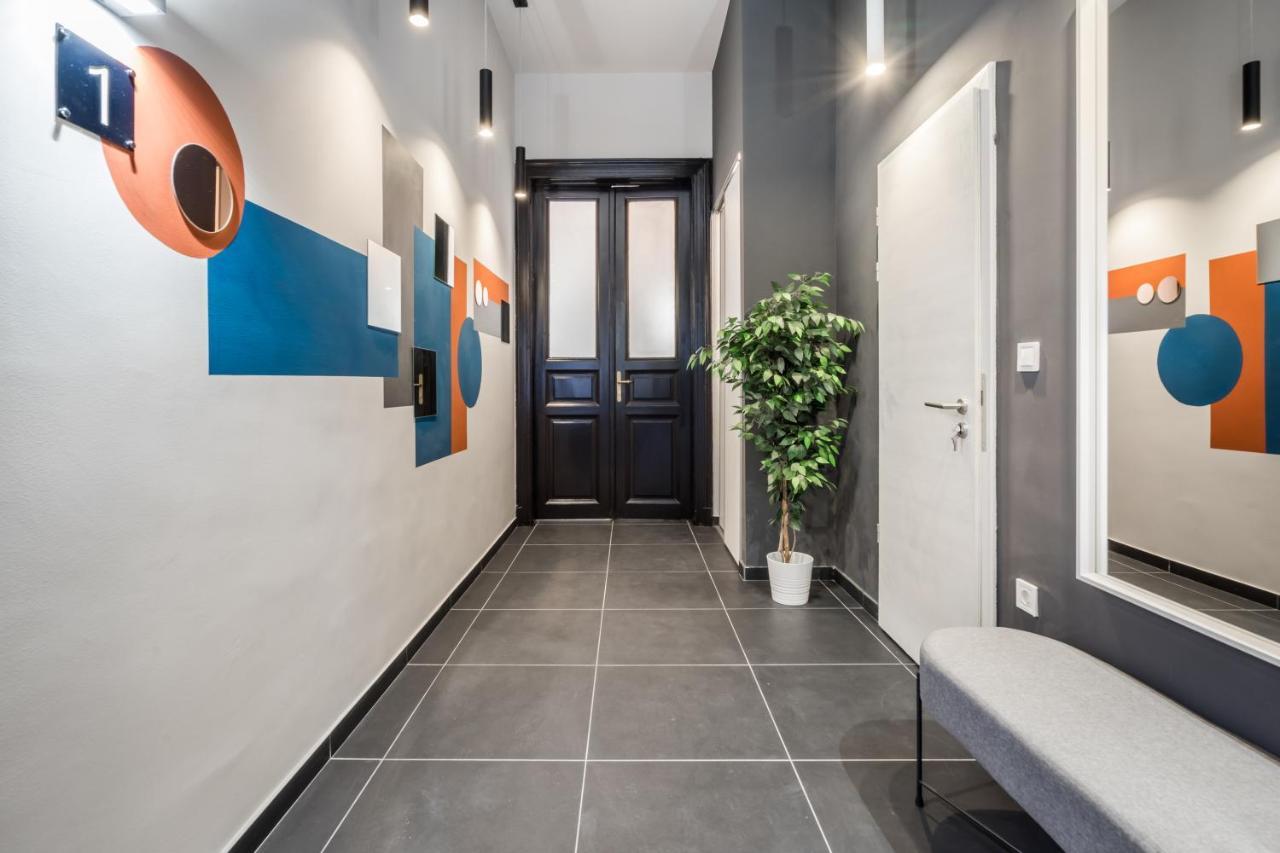 K33- Boutique Apartments, Best Location, By Bqa Budapest Bagian luar foto